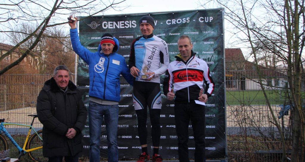 Jörg auf Platz 2 im Rennen und in der Gesamtwertung des NRW-Cross-Cups. (Danke an Klaus-Anton für das Foto!)